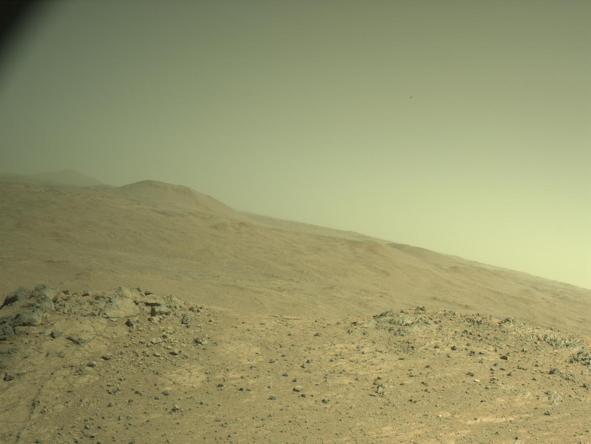 This image was taken by NAVCAM_LEFT onboard NASA's Mars rover Perseverance on Sol 1452