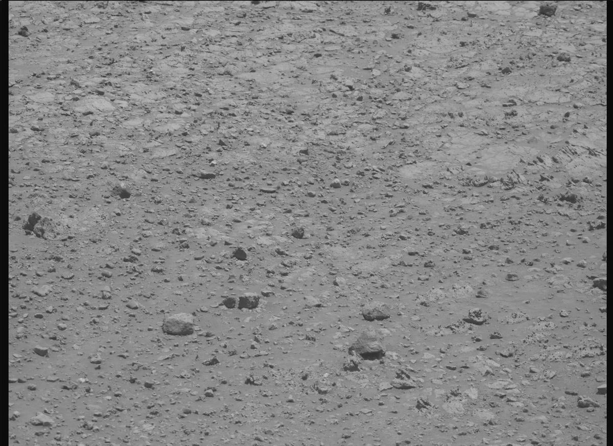 This image was taken by MCZ_RIGHT onboard NASA's Mars rover Perseverance on Sol 1452