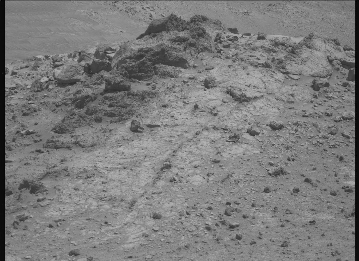 This image was taken by MCZ_RIGHT onboard NASA's Mars rover Perseverance on Sol 1452