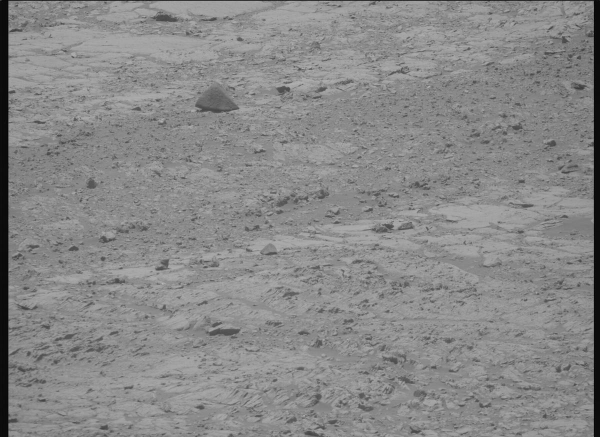 This image was taken by MCZ_RIGHT onboard NASA's Mars rover Perseverance on Sol 1453