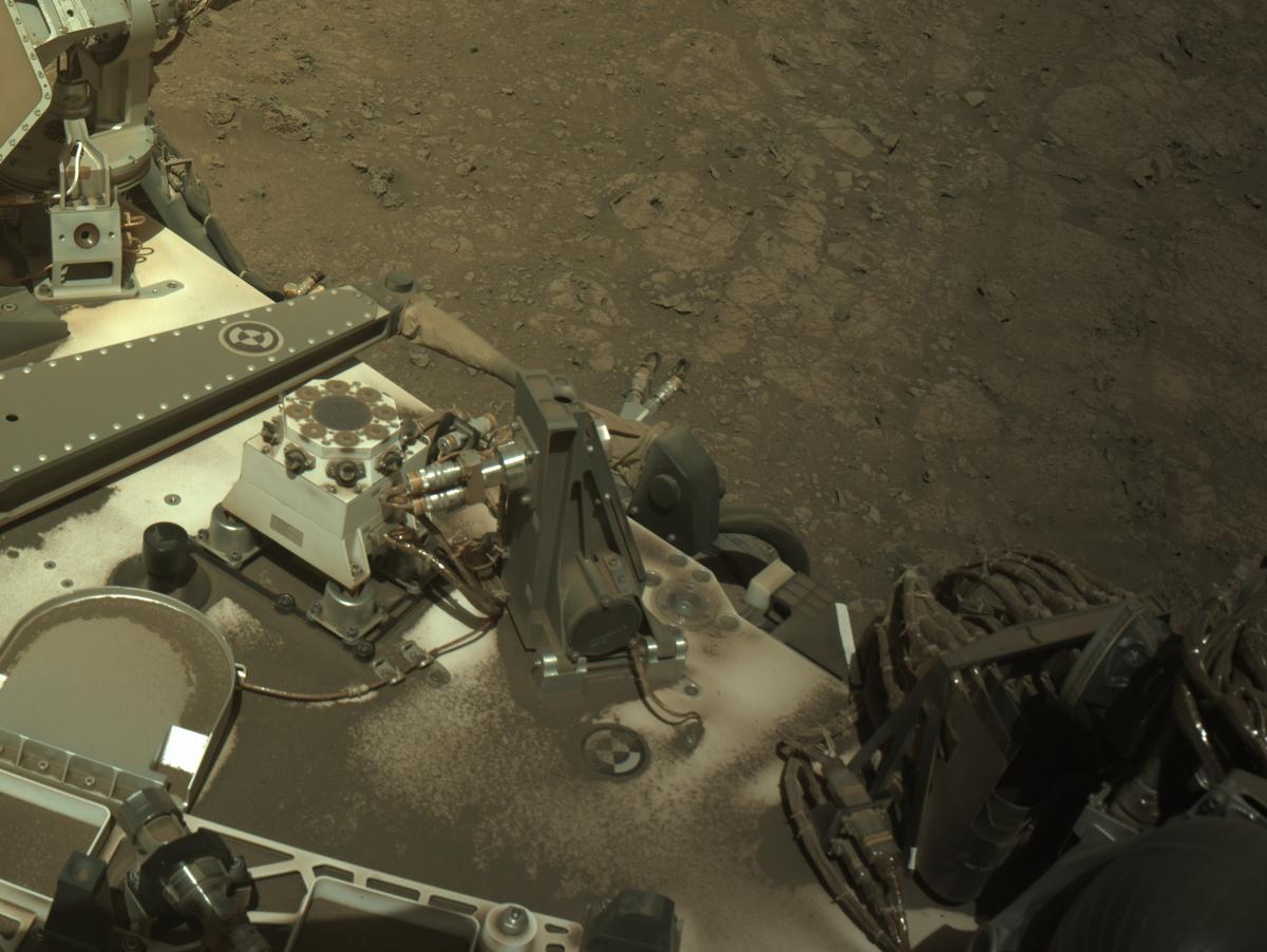 This image was taken by NAVCAM_RIGHT onboard NASA's Mars rover Perseverance on Sol 1454