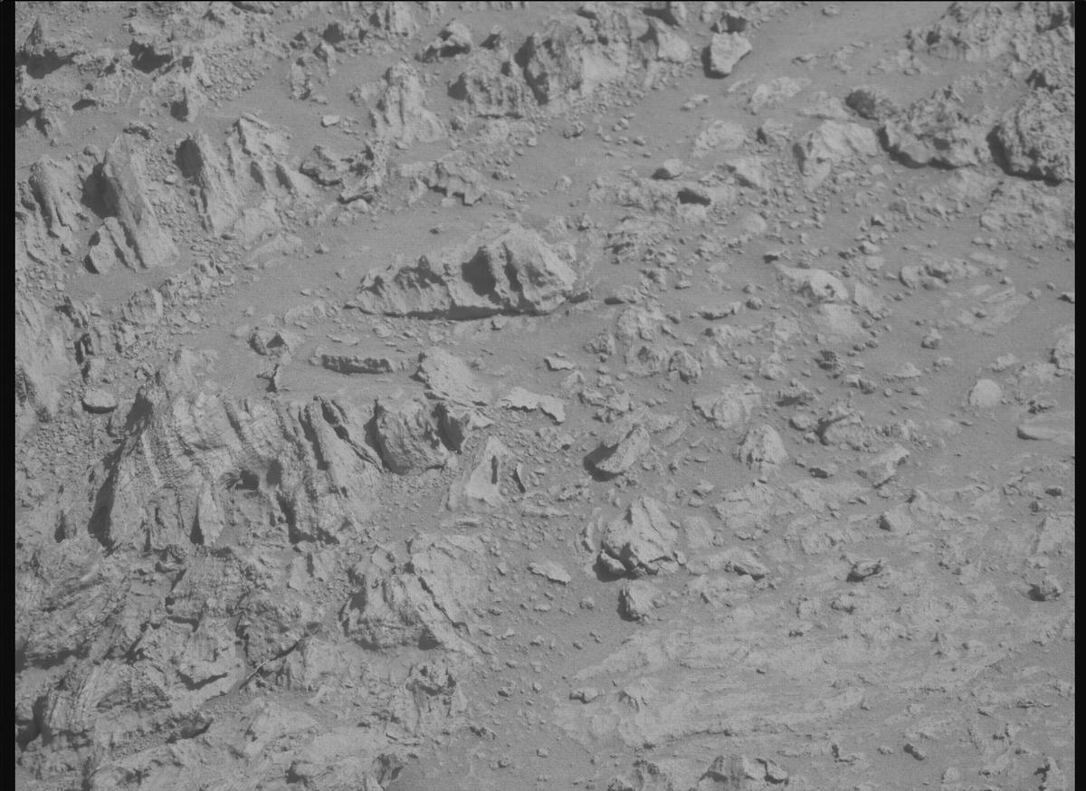 This image was taken by MCZ_RIGHT onboard NASA's Mars rover Perseverance on Sol 1454