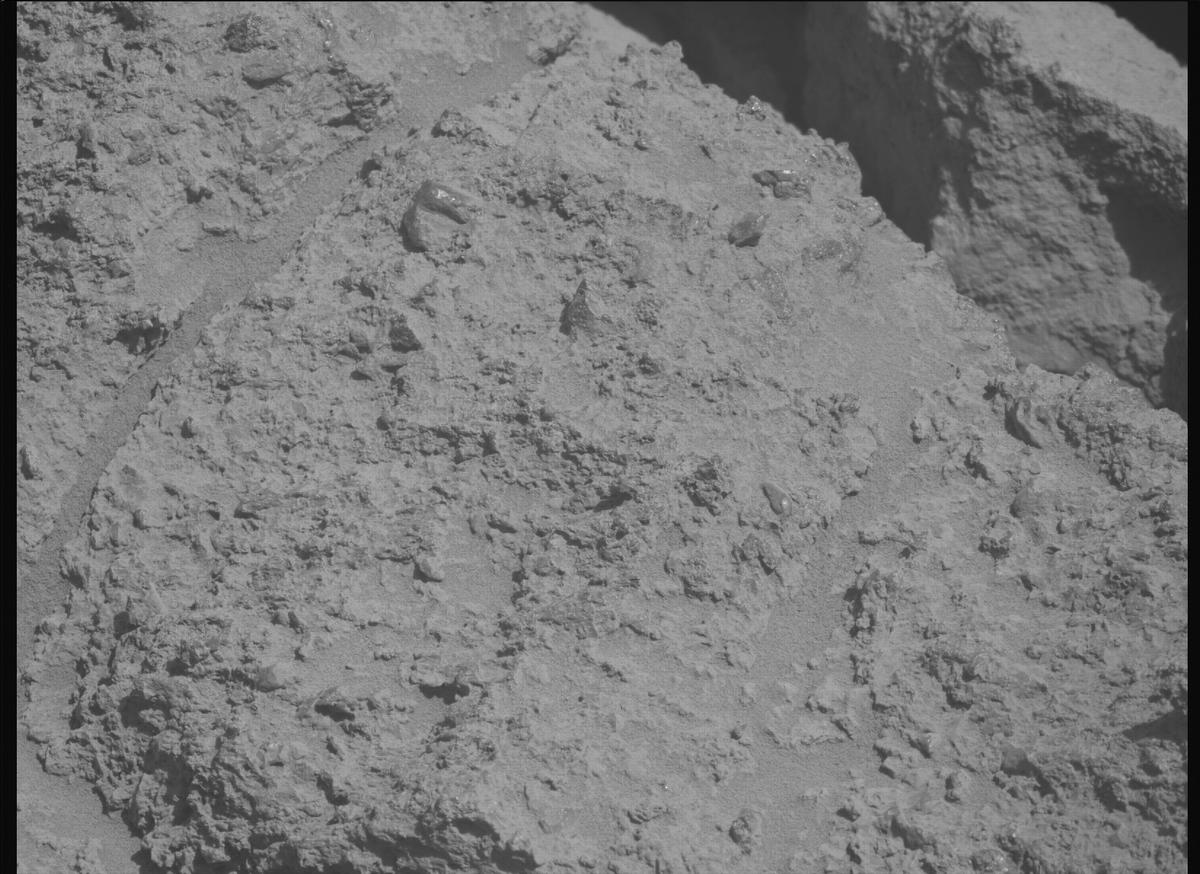 This image was taken by MCZ_LEFT onboard NASA's Mars rover Perseverance on Sol 1456