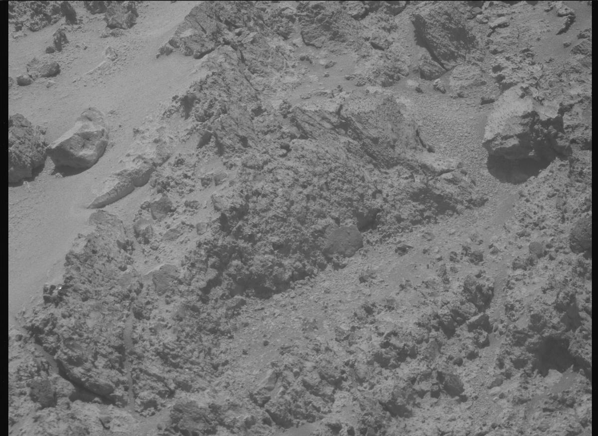 This image was taken by MCZ_RIGHT onboard NASA's Mars rover Perseverance on Sol 1456