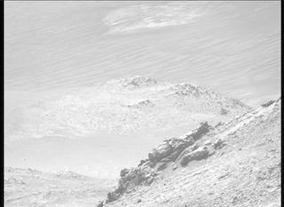 View image taken on Mars, Mars Perseverance Sol 1456: Right Mastcam-Z Camera