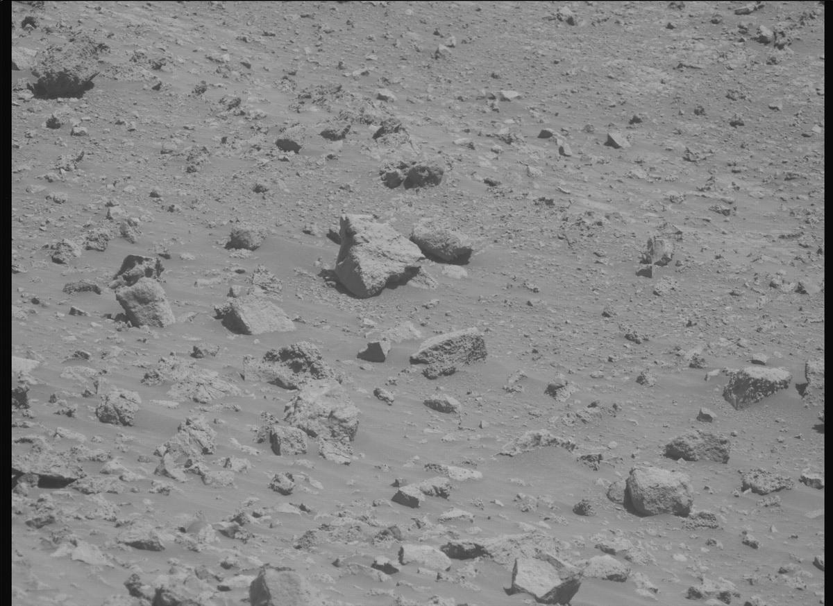 This image was taken by MCZ_LEFT onboard NASA's Mars rover Perseverance on Sol 1458