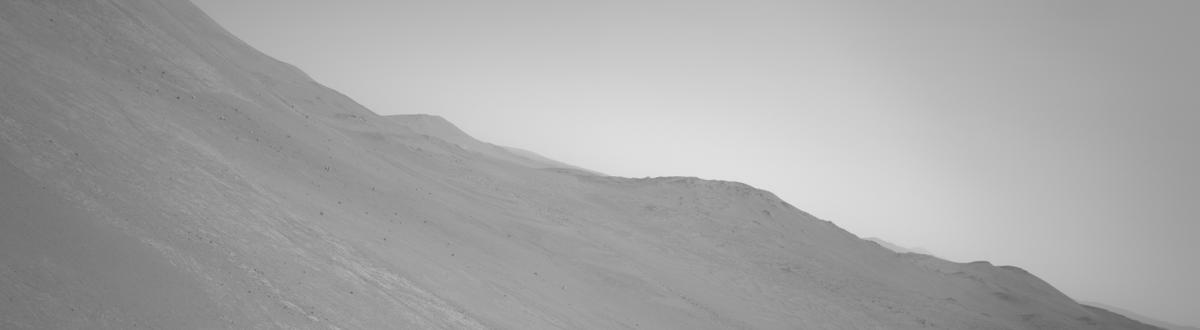 This image was taken by NAVCAM_LEFT onboard NASA's Mars rover Perseverance on Sol 1459