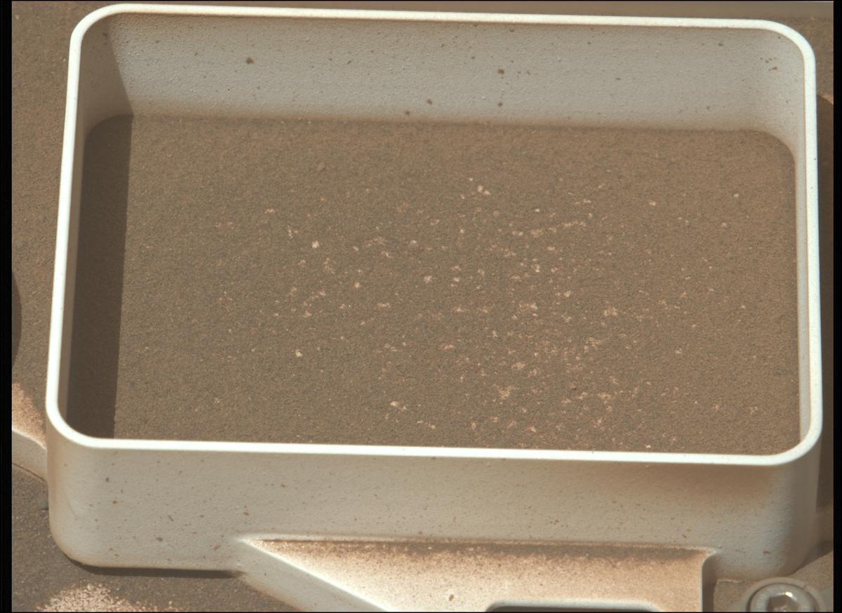 This image was taken by MCZ_LEFT onboard NASA's Mars rover Perseverance on Sol 1460