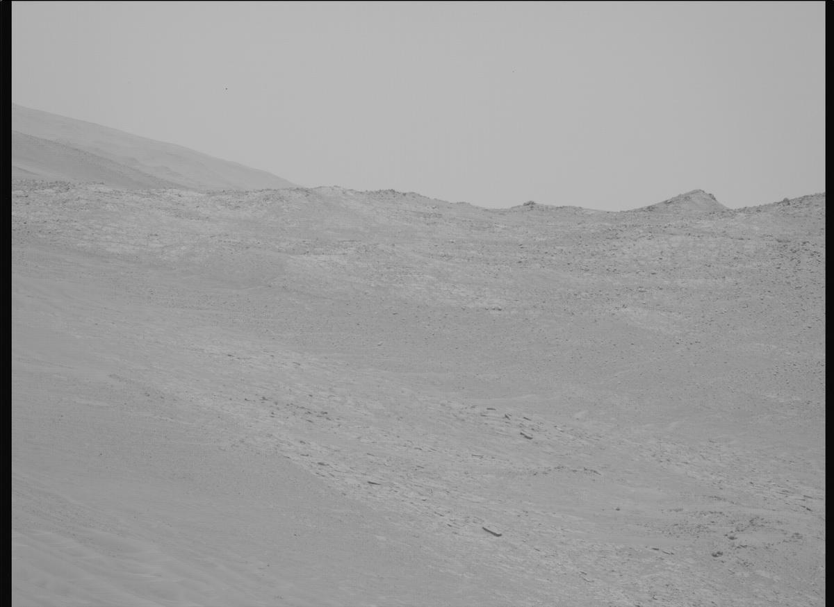This image was taken by MCZ_LEFT onboard NASA's Mars rover Perseverance on Sol 1461