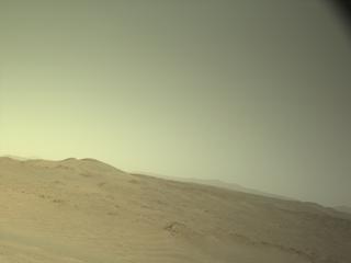 View image taken on Mars, Mars Perseverance Sol 1463: Right Navigation Camera (Navcam)