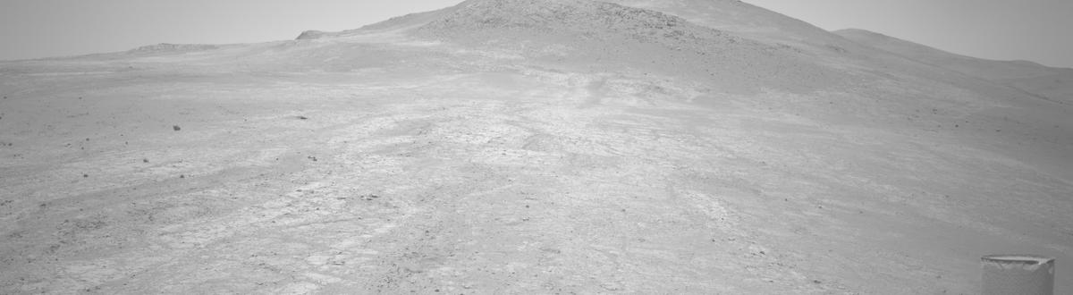 This image was taken by NAVCAM_LEFT onboard NASA's Mars rover Perseverance on Sol 1465