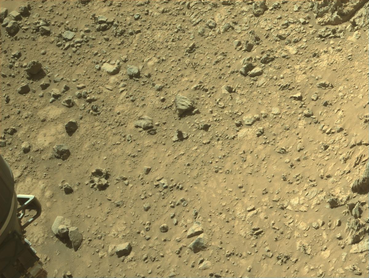 This image was taken by NAVCAM_RIGHT onboard NASA's Mars rover Perseverance on Sol 1465