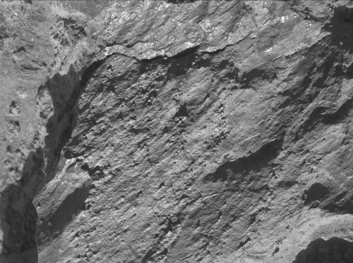 This image was taken by SHERLOC_WATSON onboard NASA's Mars rover Perseverance on Sol 1465