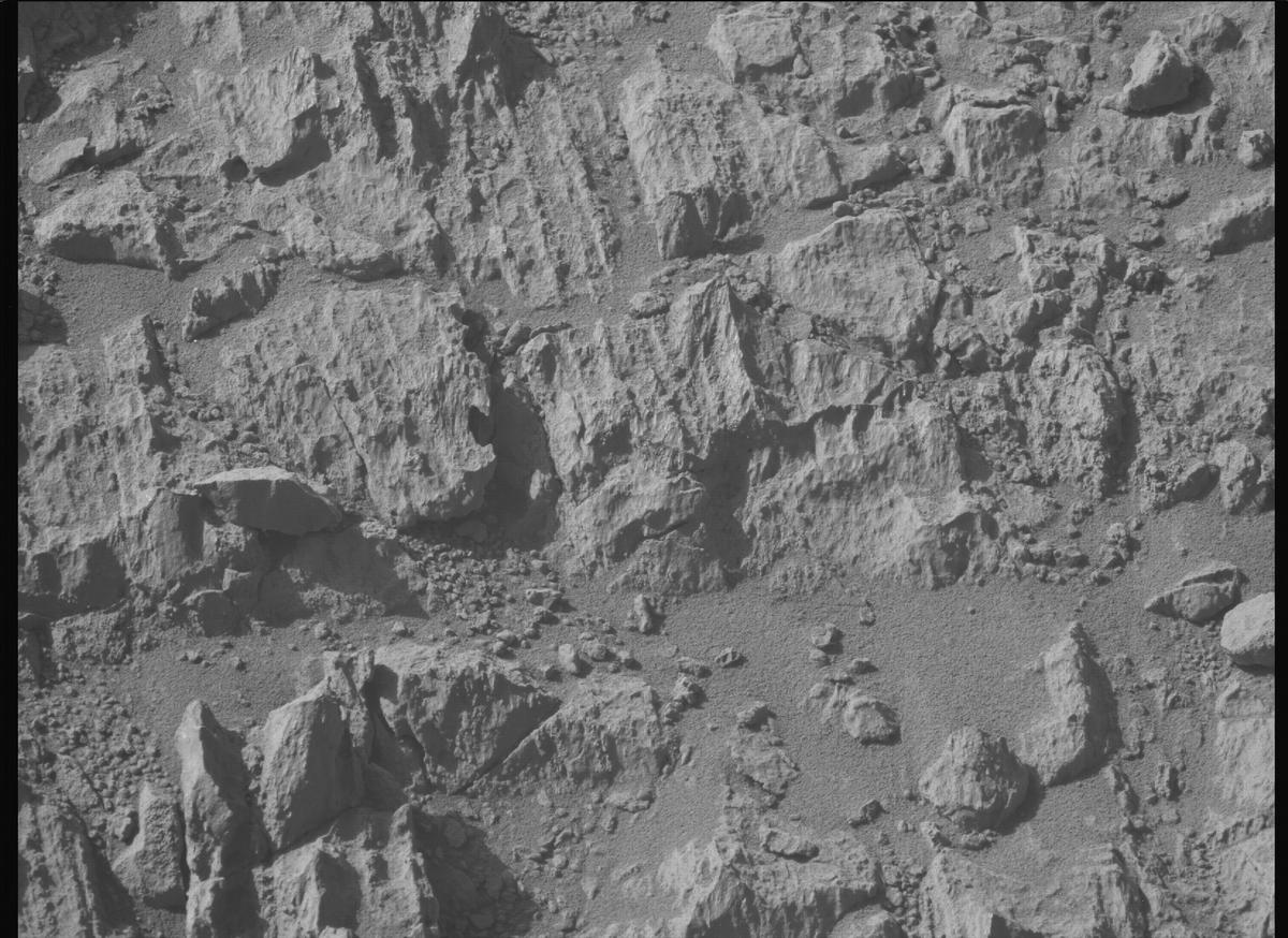 This image was taken by MCZ_LEFT onboard NASA's Mars rover Perseverance on Sol 1466