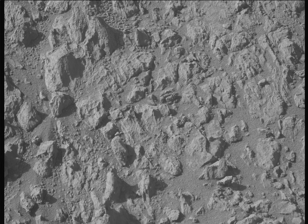 This image was taken by MCZ_LEFT onboard NASA's Mars rover Perseverance on Sol 1466