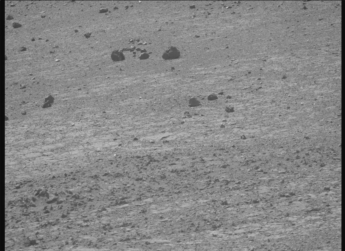 This image was taken by MCZ_RIGHT onboard NASA's Mars rover Perseverance on Sol 1466