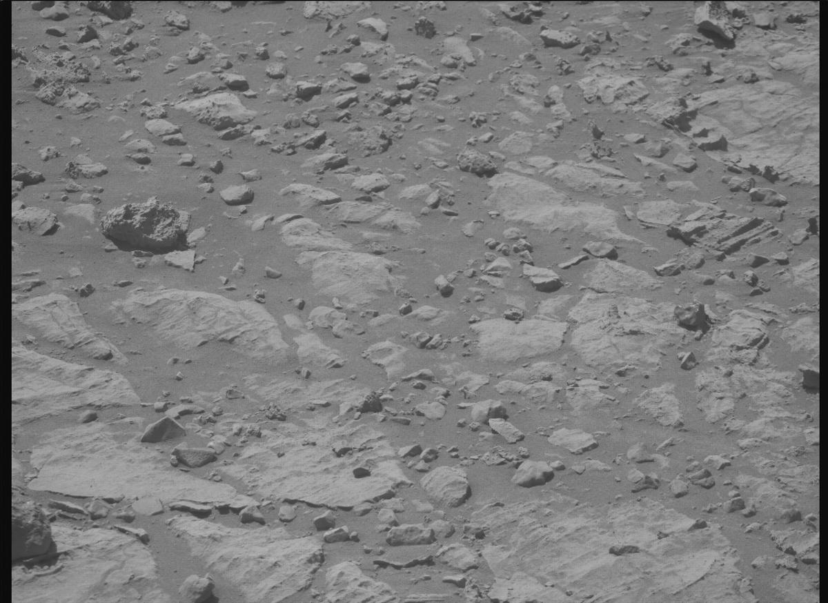 This image was taken by MCZ_RIGHT onboard NASA's Mars rover Perseverance on Sol 1466