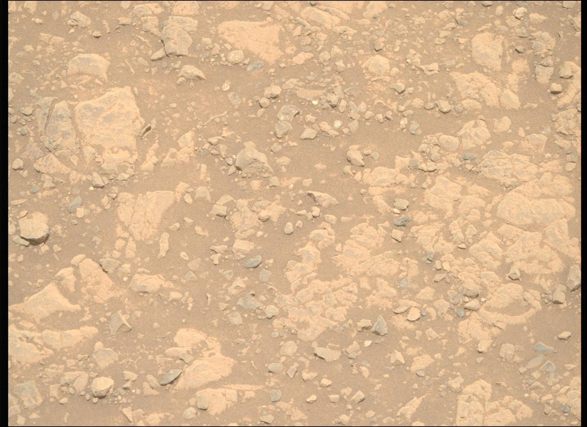 This image was taken by MCZ_RIGHT onboard NASA's Mars rover Perseverance on Sol 1468