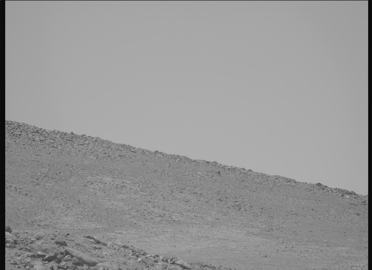 This image was taken by MCZ_LEFT onboard NASA's Mars rover Perseverance on Sol 1469