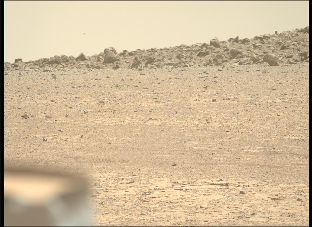 This image was taken by MCZ_LEFT onboard NASA's Mars rover Perseverance on Sol 1469