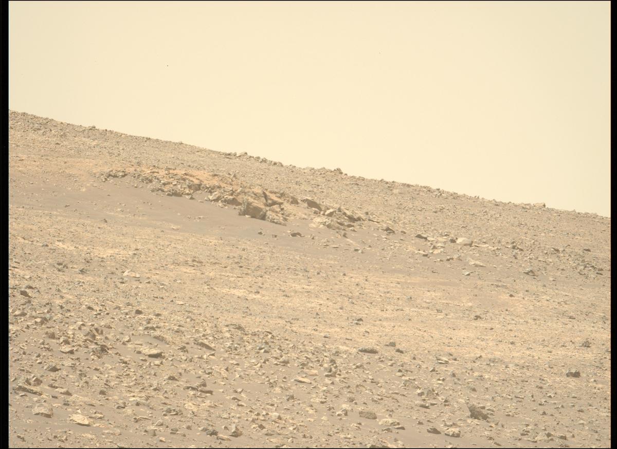 This image was taken by MCZ_LEFT onboard NASA's Mars rover Perseverance on Sol 1469
