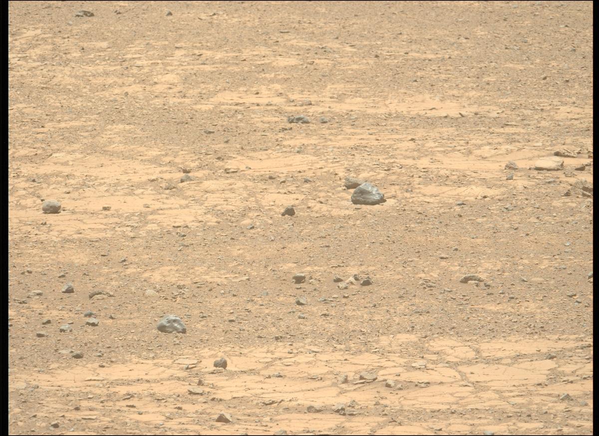 This image was taken by MCZ_LEFT onboard NASA's Mars rover Perseverance on Sol 1469