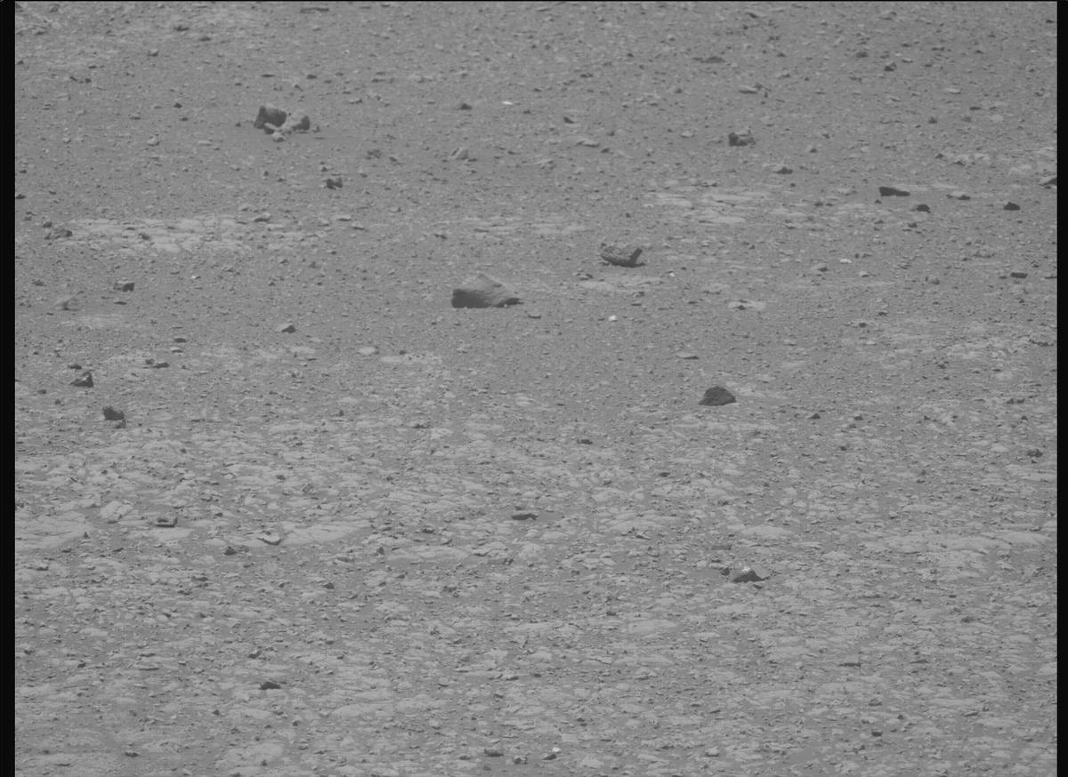 This image was taken by MCZ_LEFT onboard NASA's Mars rover Perseverance on Sol 1469