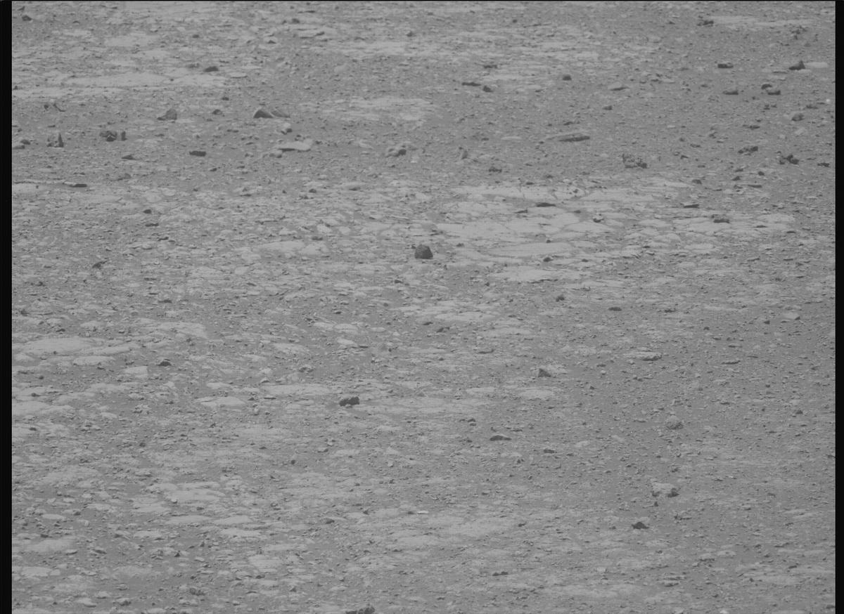 This image was taken by MCZ_LEFT onboard NASA's Mars rover Perseverance on Sol 1469