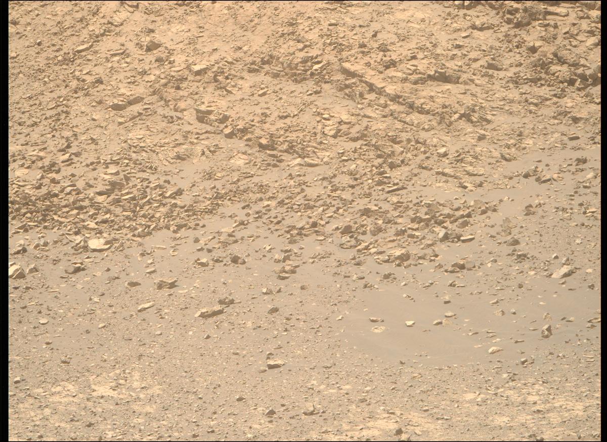 This image was taken by MCZ_RIGHT onboard NASA's Mars rover Perseverance on Sol 1469