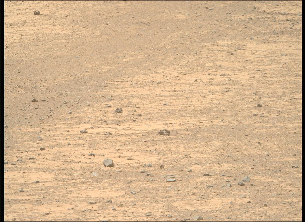 This image was taken by MCZ_RIGHT onboard NASA's Mars rover Perseverance on Sol 1469