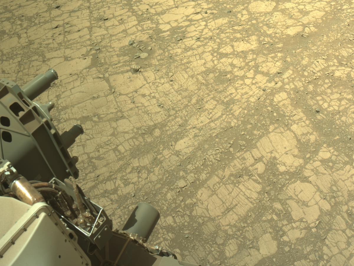 This image was taken by NAVCAM_LEFT onboard NASA's Mars rover Perseverance on Sol 1470