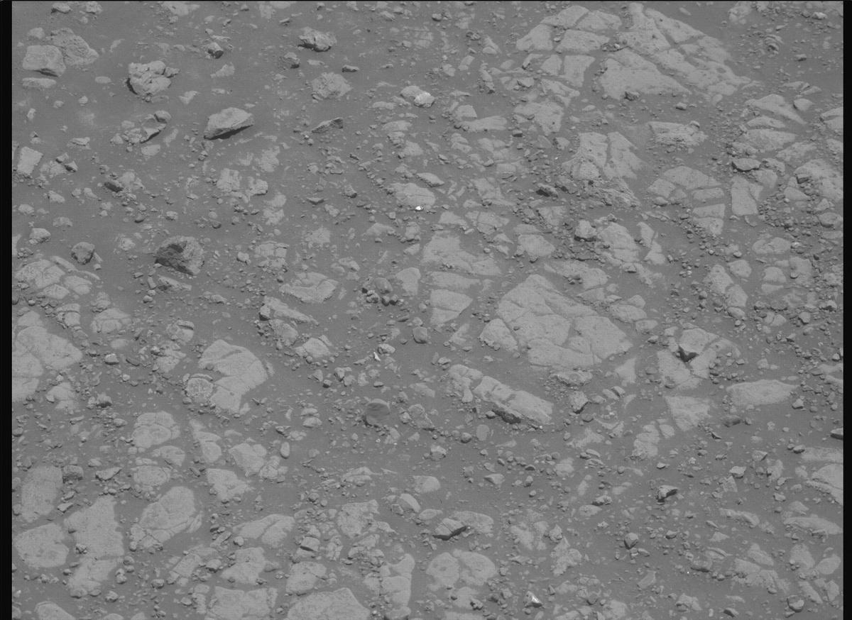 This image was taken by MCZ_LEFT onboard NASA's Mars rover Perseverance on Sol 1470
