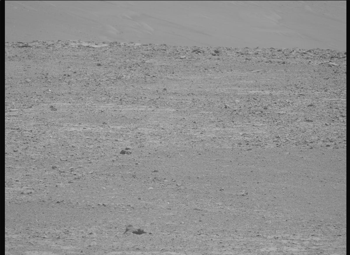 This image was taken by MCZ_LEFT onboard NASA's Mars rover Perseverance on Sol 1471