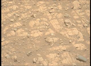 View image taken on Mars, Mars Perseverance Sol 1471: Left Mastcam-Z Camera