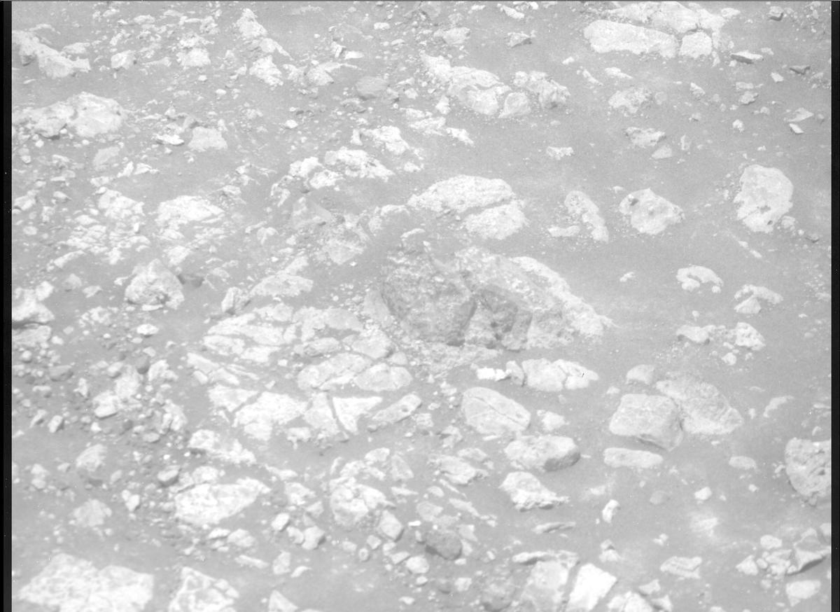 This image was taken by MCZ_RIGHT onboard NASA's Mars rover Perseverance on Sol 1471