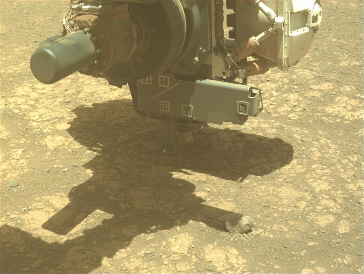 This image was taken by FRONT_HAZCAM_LEFT_A onboard NASA's Mars rover Perseverance on Sol 1473