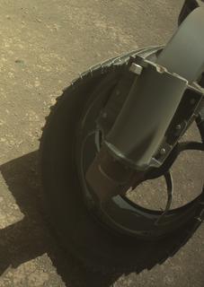 View image taken on Mars, Mars Perseverance Sol 1473: Front Right Hazard Avoidance Camera (Hazcam)