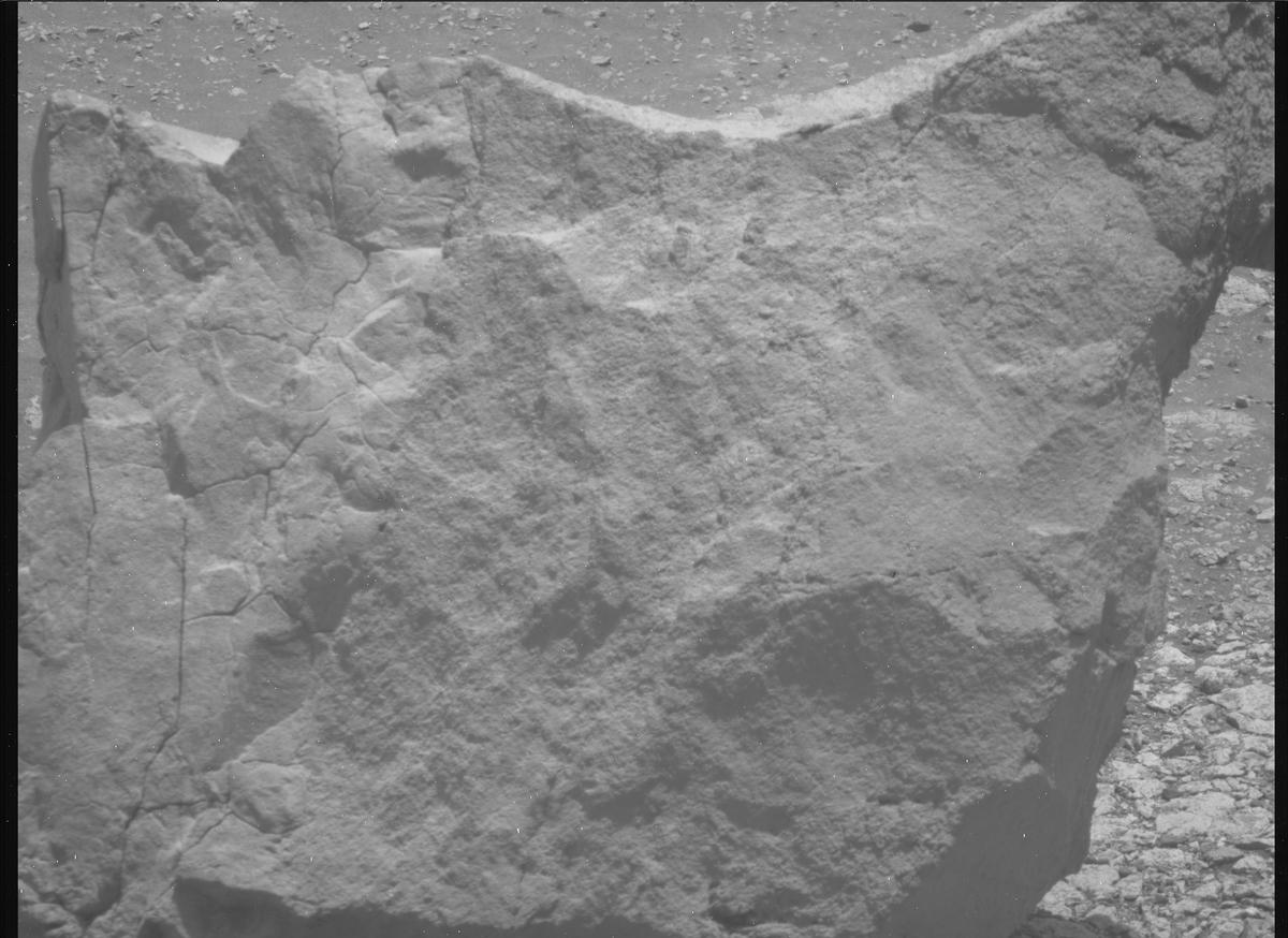 This image was taken by MCZ_RIGHT onboard NASA's Mars rover Perseverance on Sol 1474