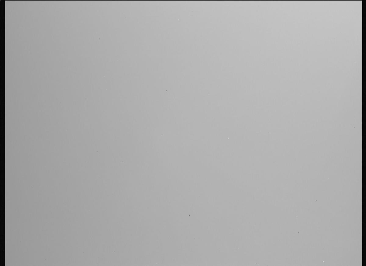 This image was taken by MCZ_LEFT onboard NASA's Mars rover Perseverance on Sol 1475