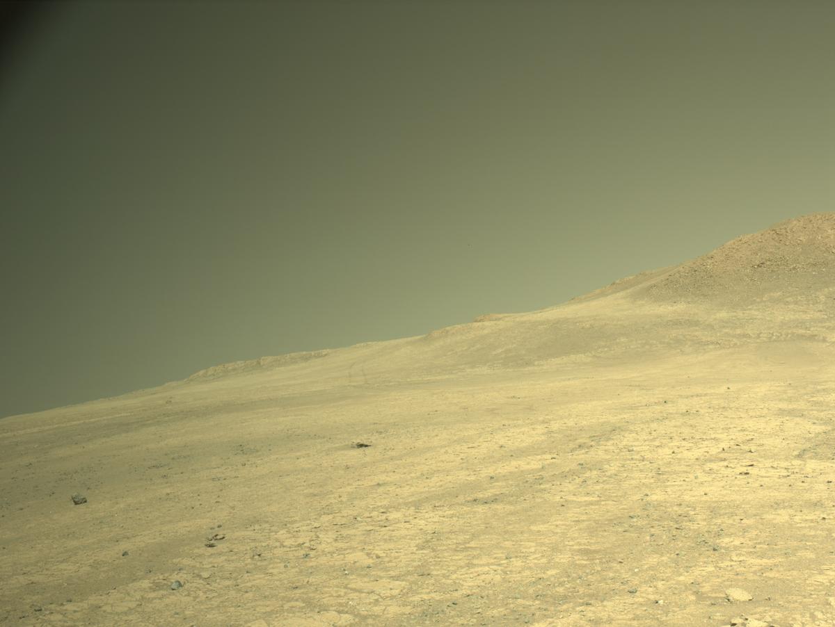 This image was taken by NAVCAM_RIGHT onboard NASA's Mars rover Perseverance on Sol 1477