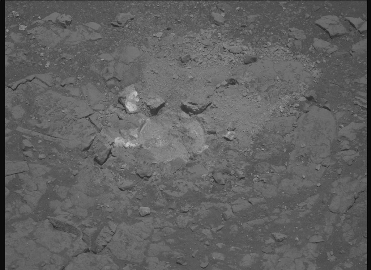 This image was taken by MCZ_RIGHT onboard NASA's Mars rover Perseverance on Sol 1477