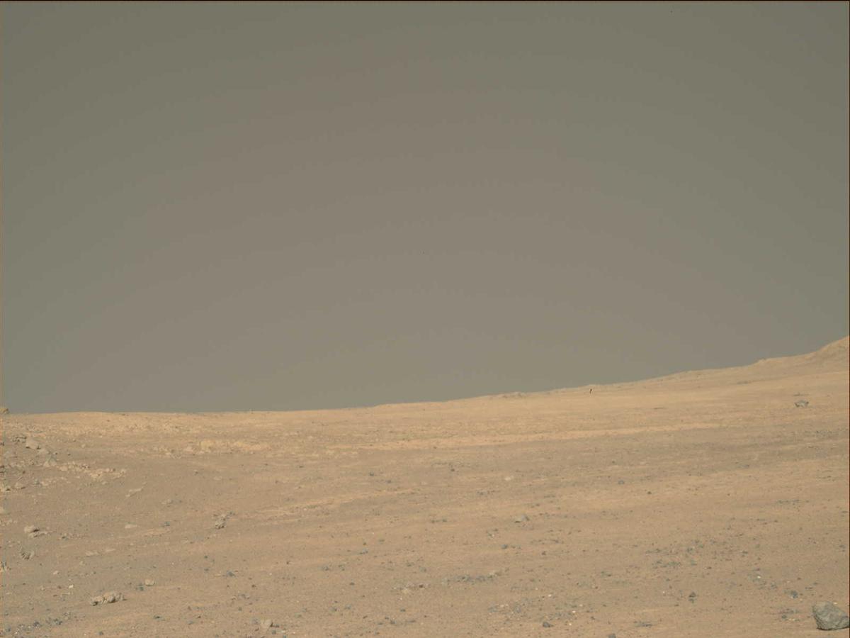 This image was taken by MCZ_RIGHT onboard NASA's Mars rover Perseverance on Sol 1484