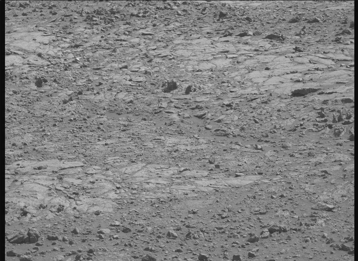 This image was taken by MCZ_RIGHT onboard NASA's Mars rover Perseverance on Sol 1492