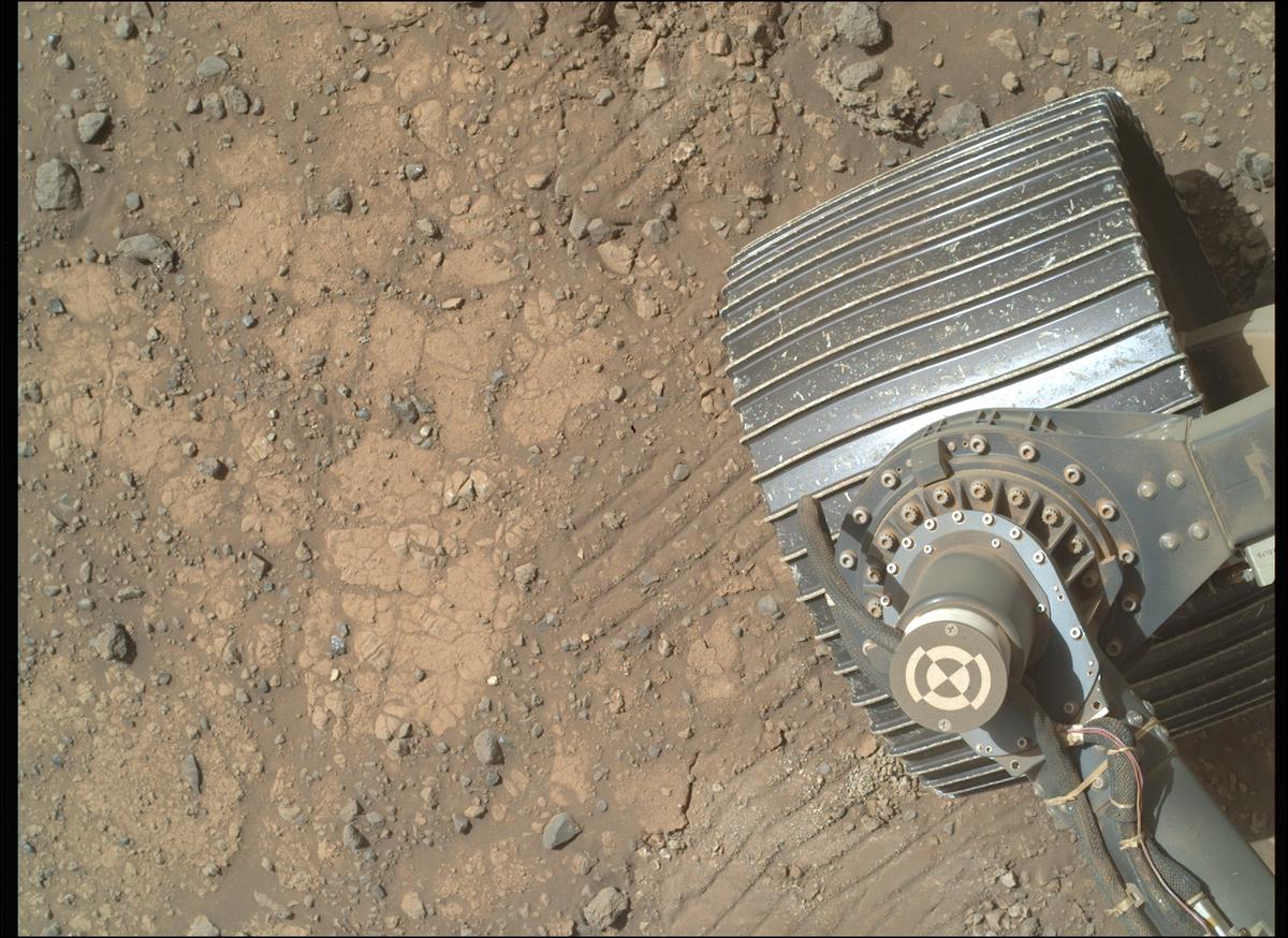 This image was taken by SHERLOC_WATSON onboard NASA's Mars rover Perseverance on Sol 1500