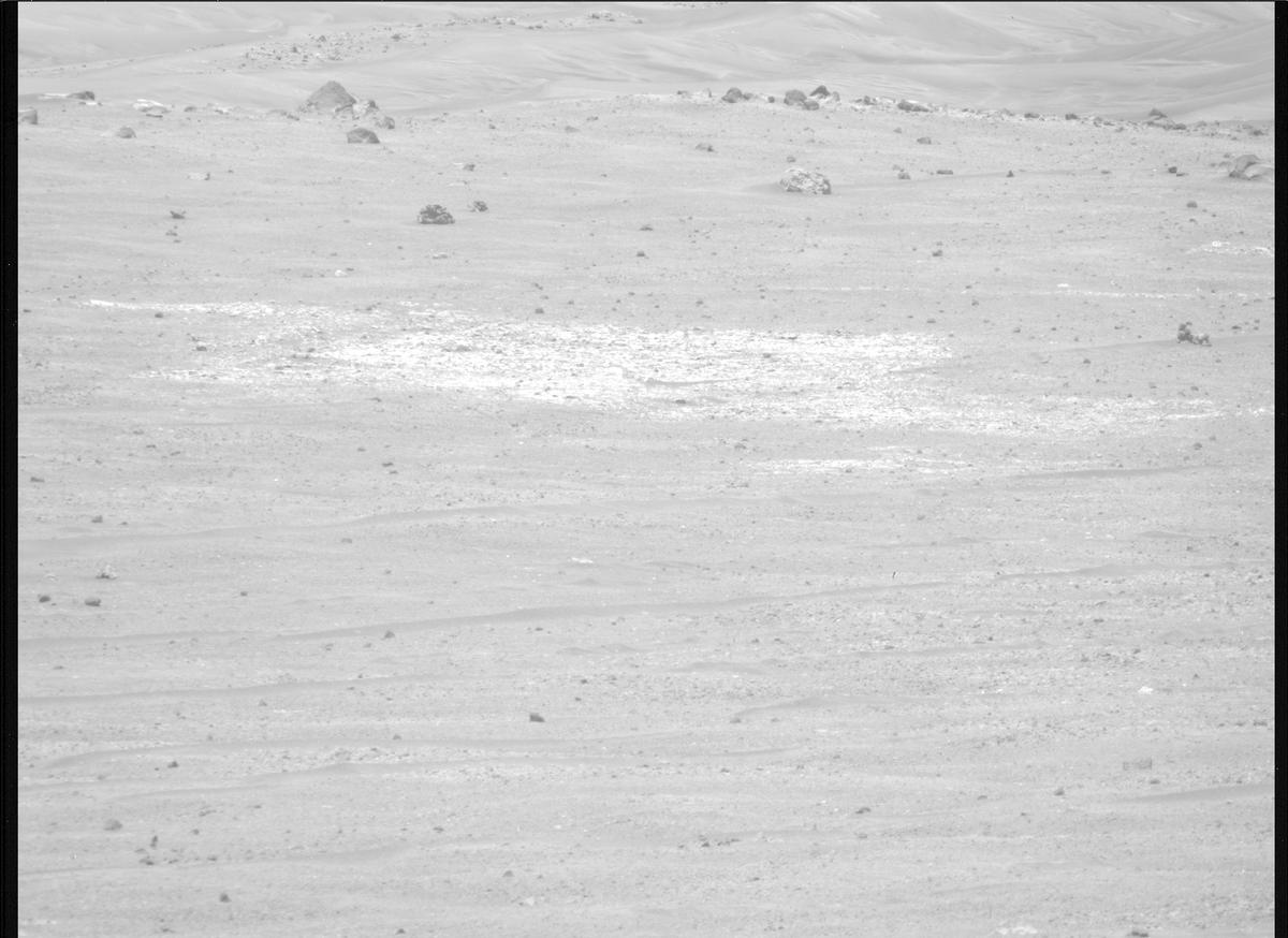 This image was taken by MCZ_RIGHT onboard NASA's Mars rover Perseverance on Sol 1503