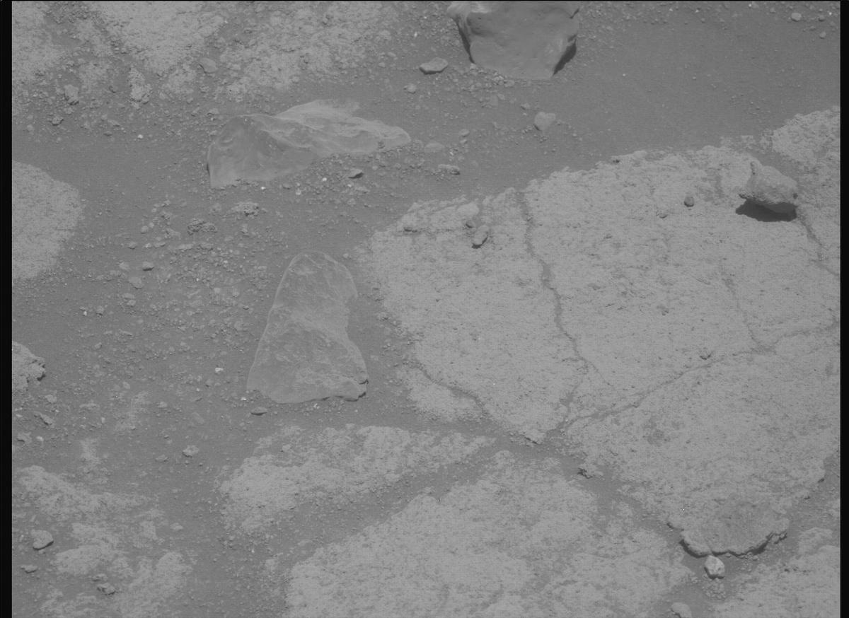 This image was taken by MCZ_LEFT onboard NASA's Mars rover Perseverance on Sol 1504