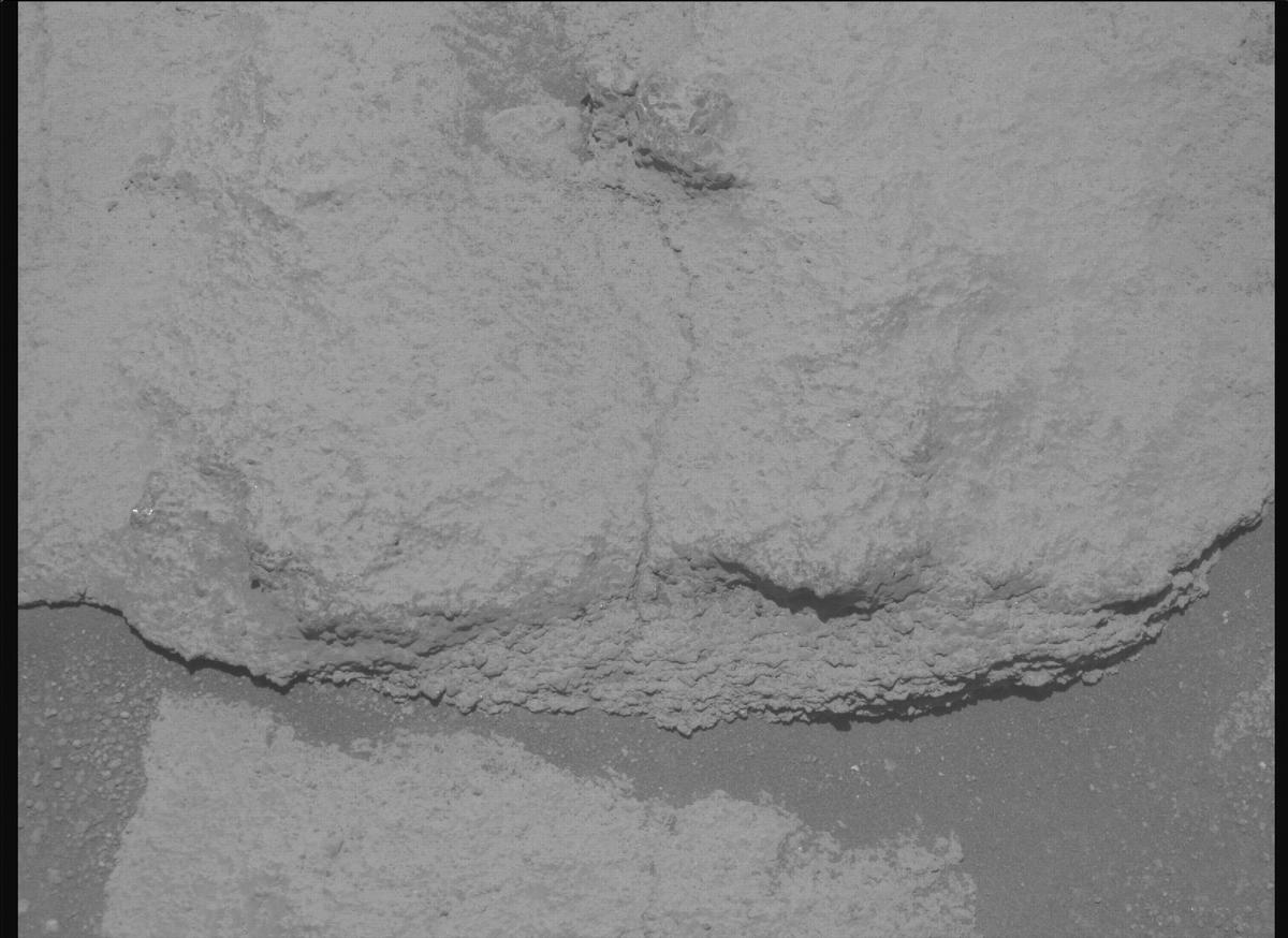 This image was taken by MCZ_RIGHT onboard NASA's Mars rover Perseverance on Sol 1504