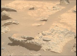 View image taken on Mars, Mars Perseverance Sol 1504: Right Mastcam-Z Camera