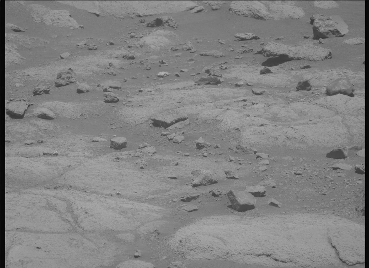 This image was taken by MCZ_LEFT onboard NASA's Mars rover Perseverance on Sol 1505