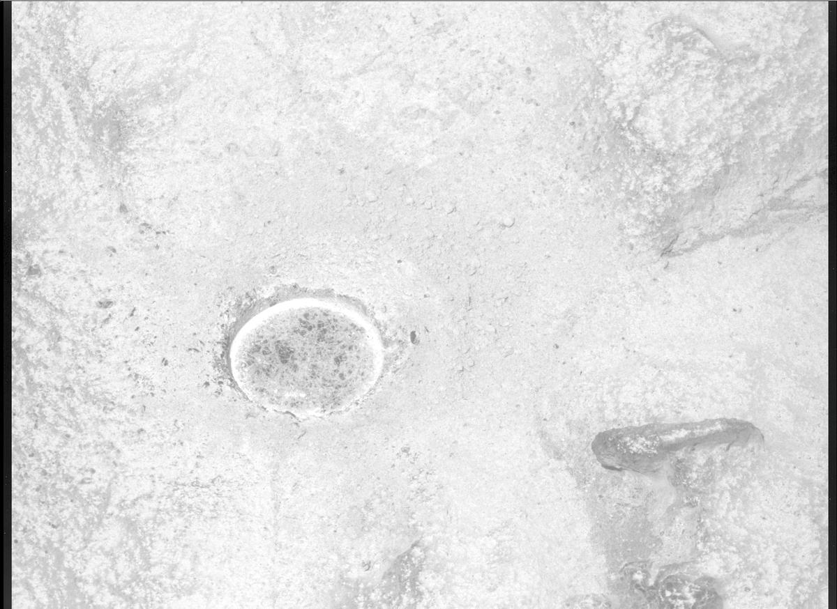 This image was taken by MCZ_RIGHT onboard NASA's Mars rover Perseverance on Sol 1505
